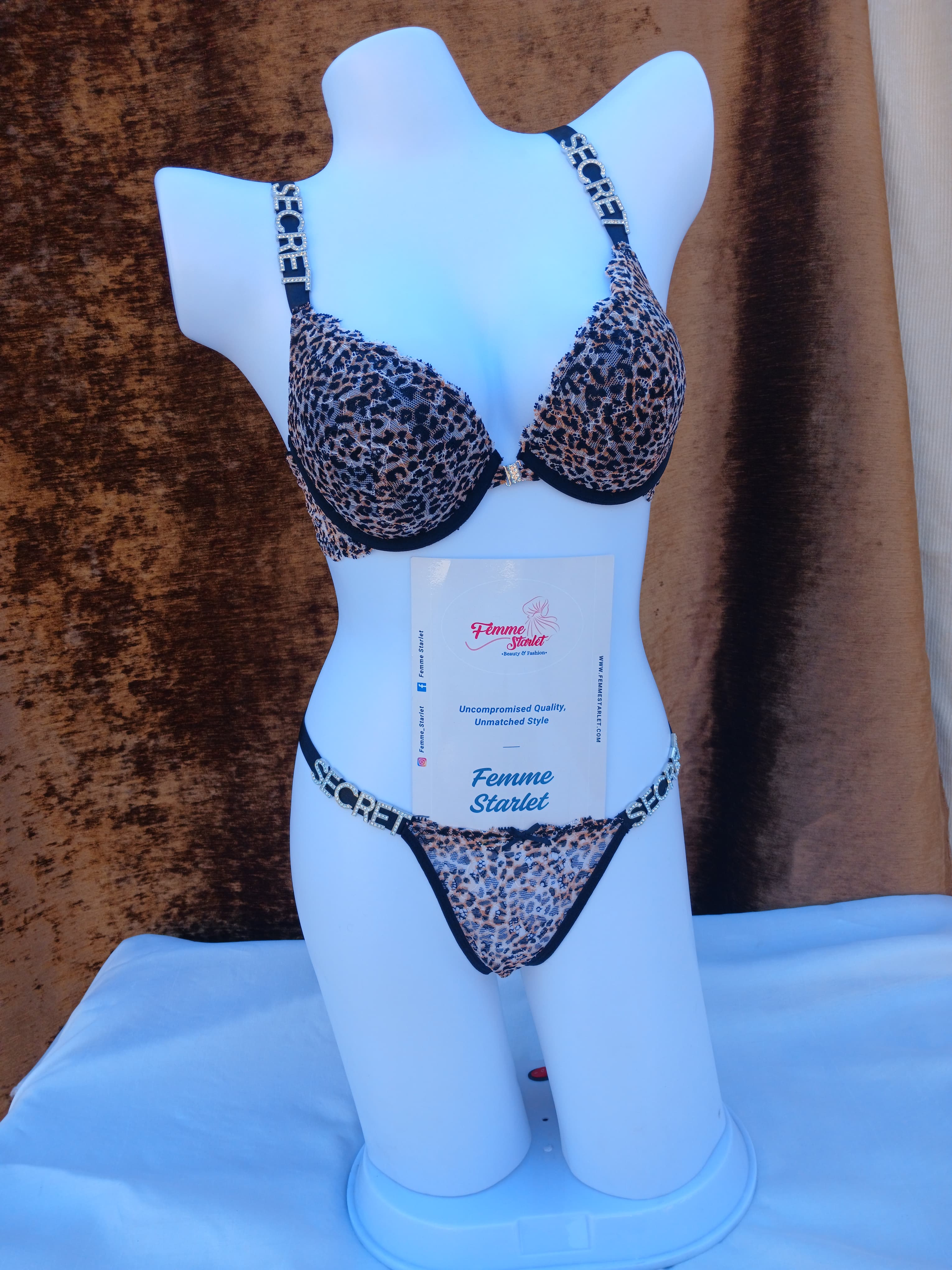 Front Open Cheetah Print Bra and Panty Set – Soft and Comfortable